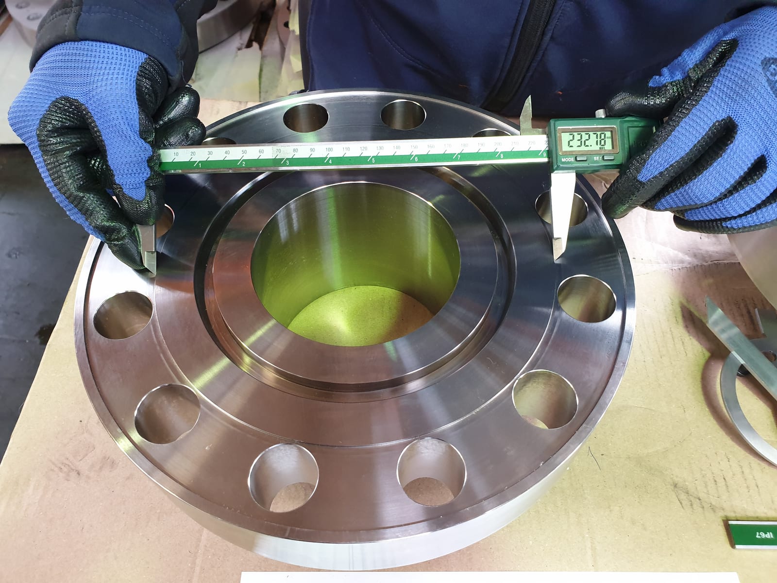 Final Inspection, Flanges, Wilhelm Maass GmbH, Essen, Germany
